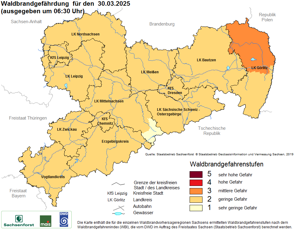 Aktuelle Waldbrandwarnstufen für Sachsen