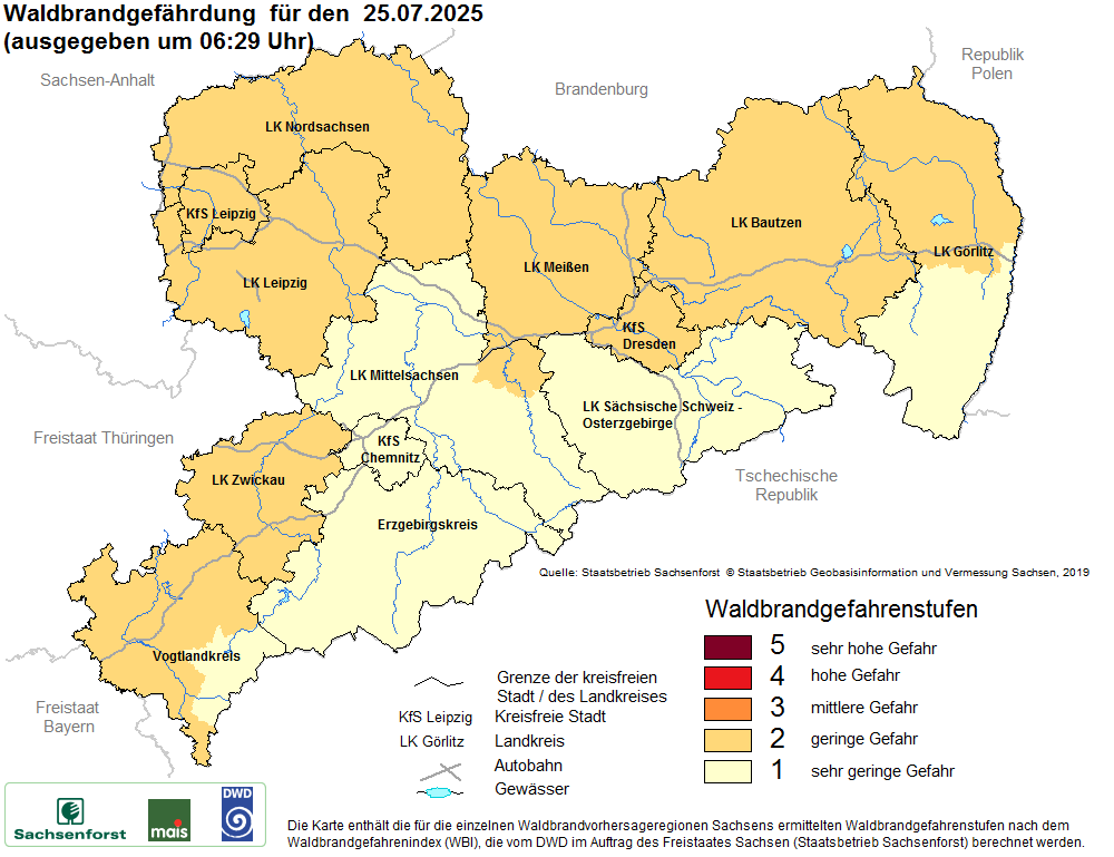 Aktuelle Waldbrandwarnstufen für Sachsen